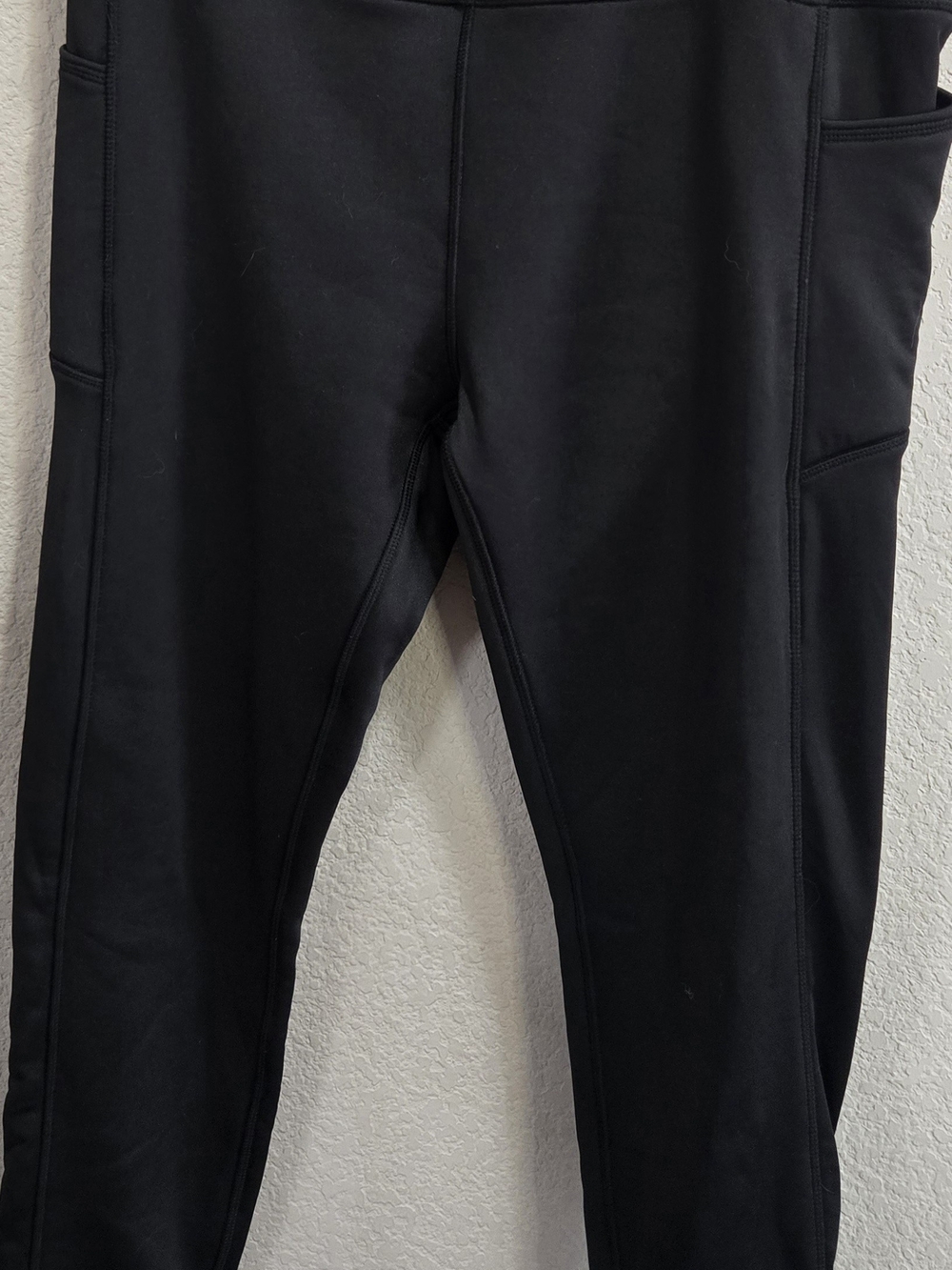 Kyodan Black Women's  Active Leggings with Side Pockets
